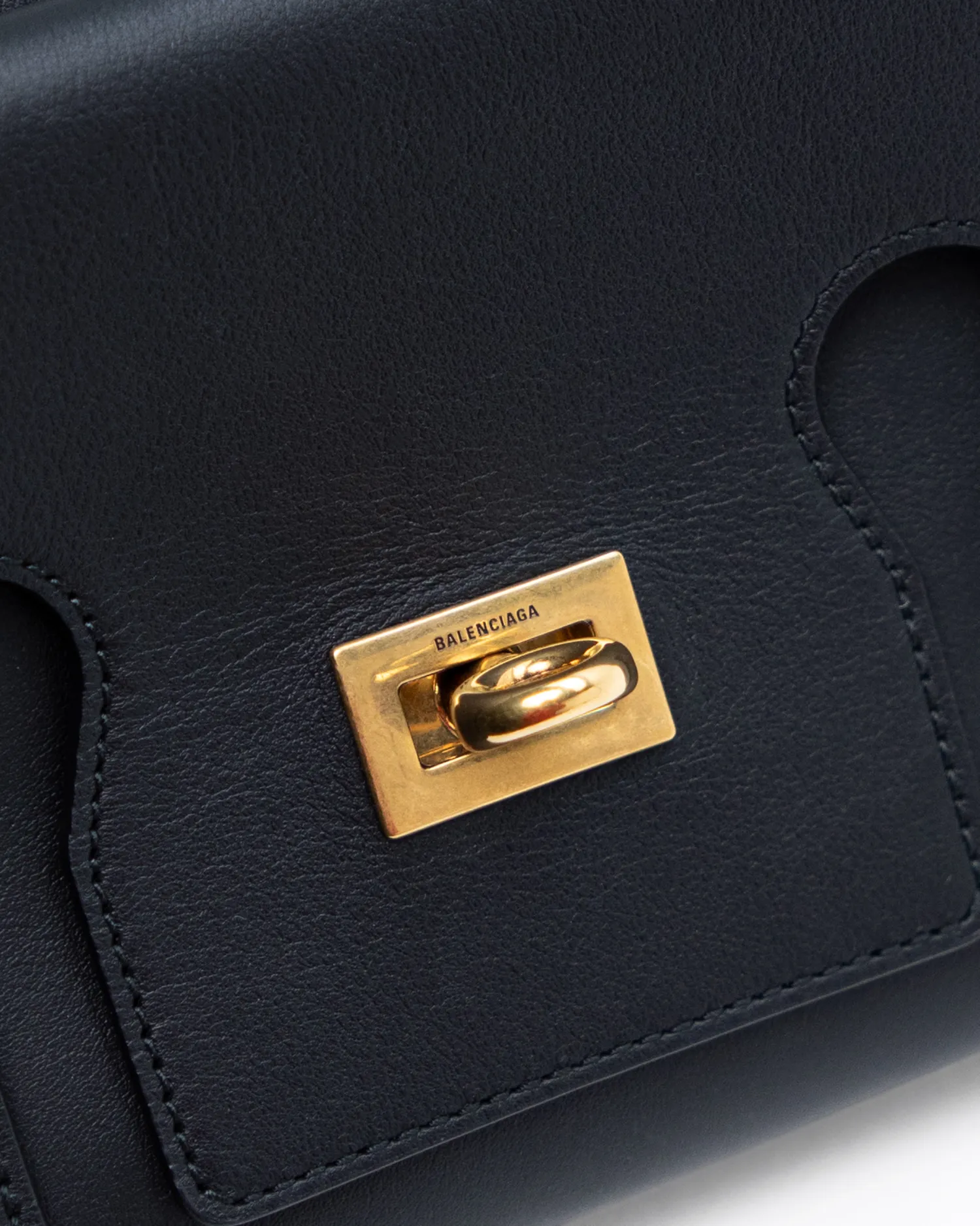 Bel Air Small Clutch on Strap