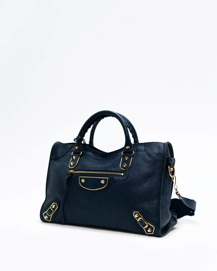 Alternate view angle of Metallic Edge Medium Le City Bag