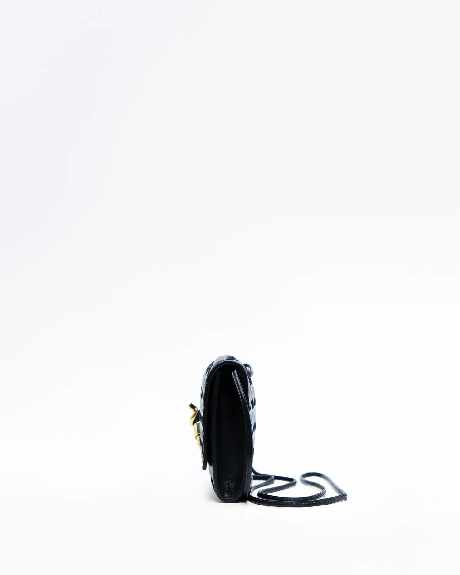 Andiamo Pouch on Strap