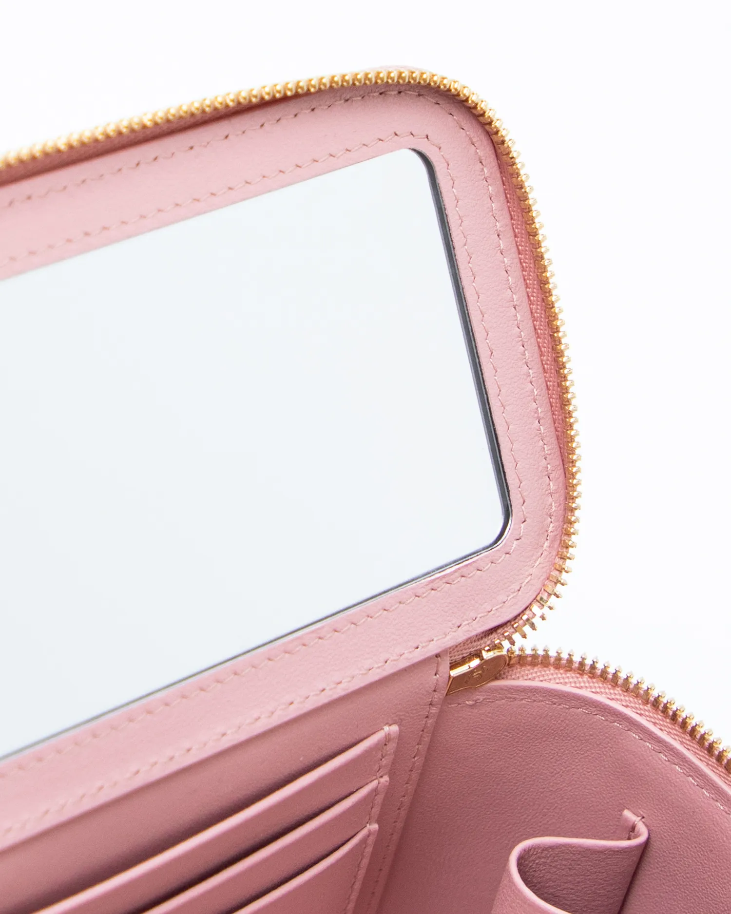 Croc-Embossed Top Handle Vanity With Chain