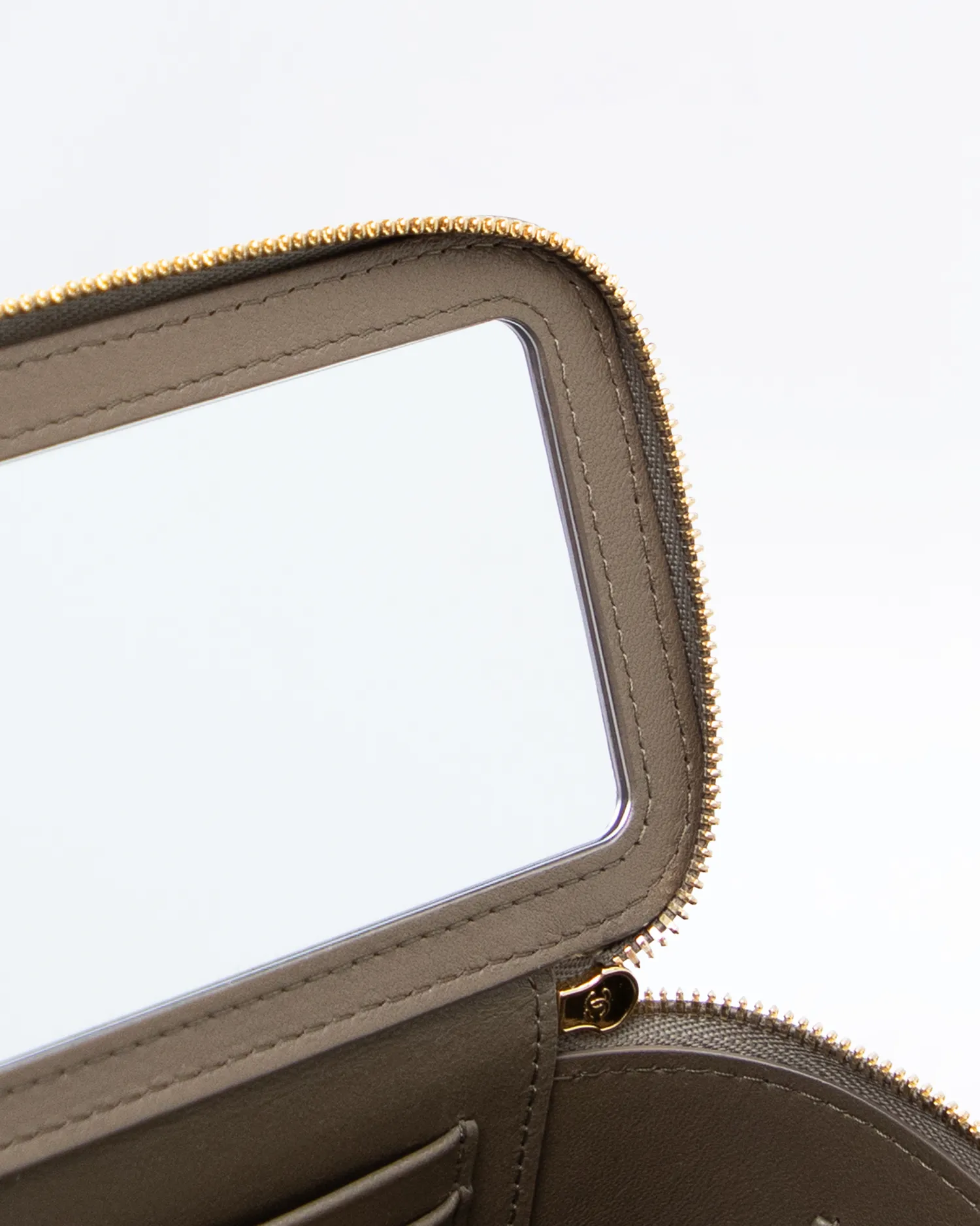 Croc-Embossed Top Handle Vanity With Chain