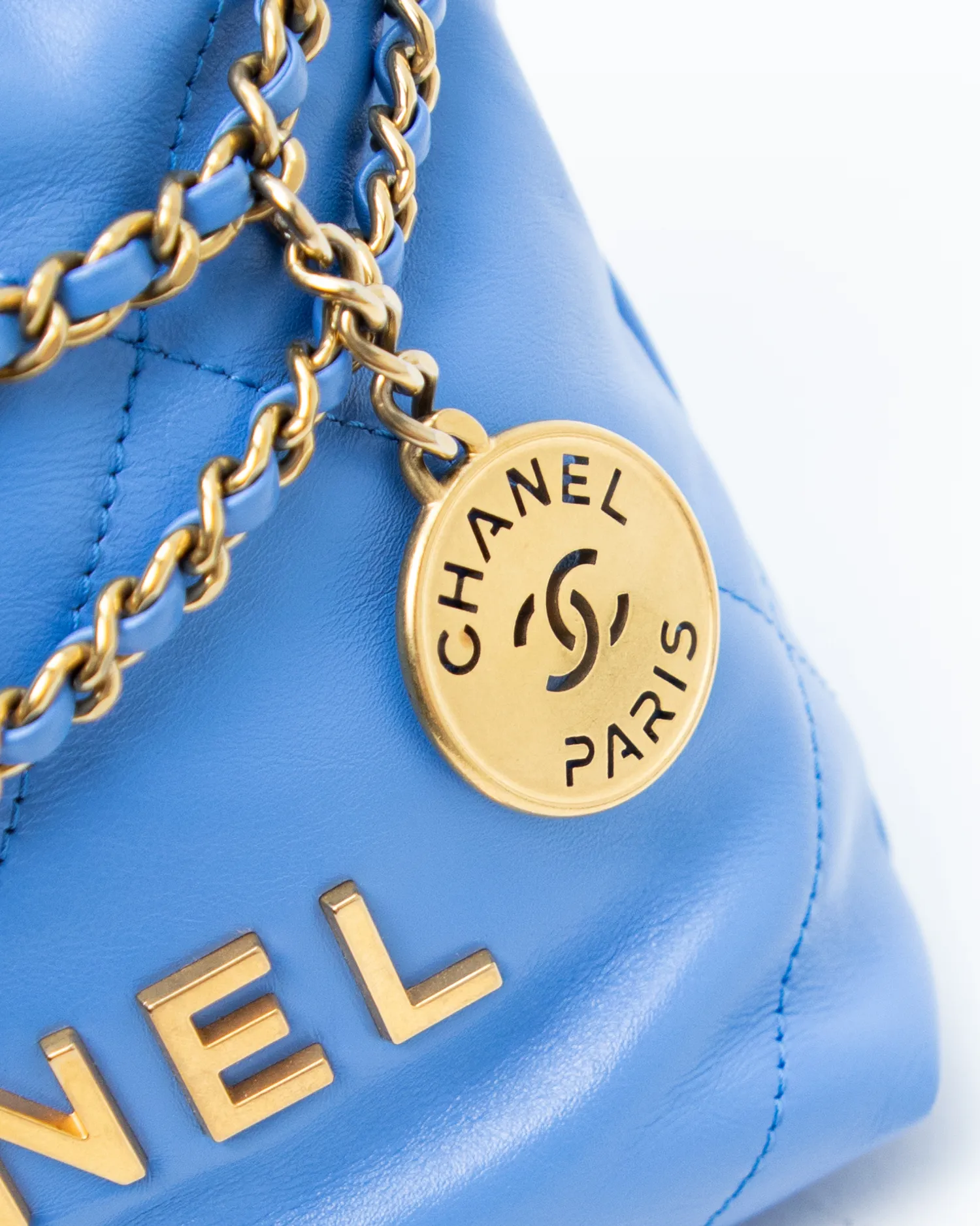 Chanel 22 Mini Handbag