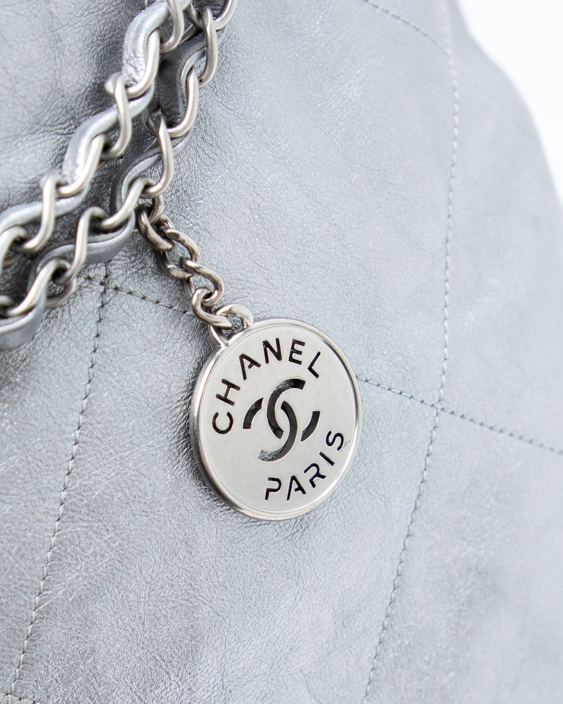 Chanel Metallic Chanel 22 Large Handbag | Vivrelle