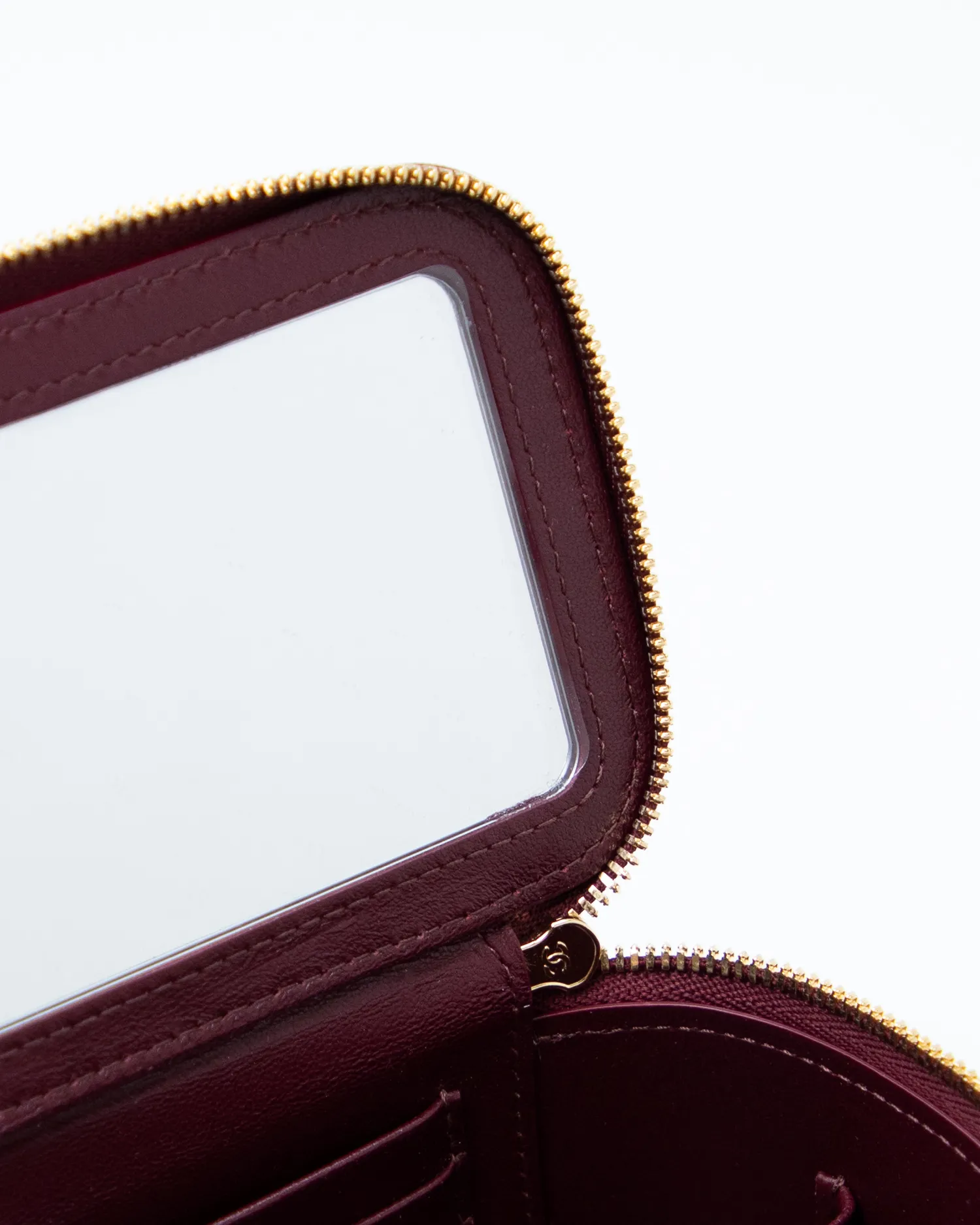Croc-Embossed Top Handle Vanity With Chain