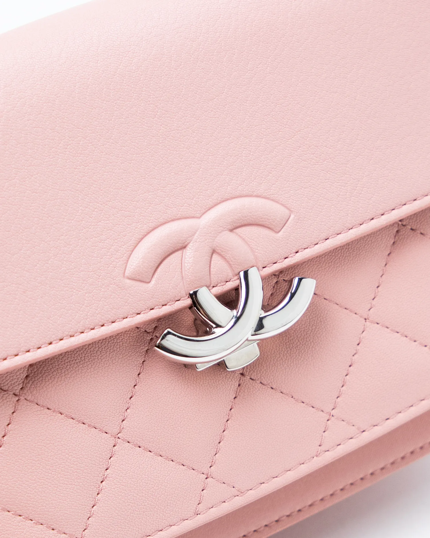 CC Box Small Flap Bag