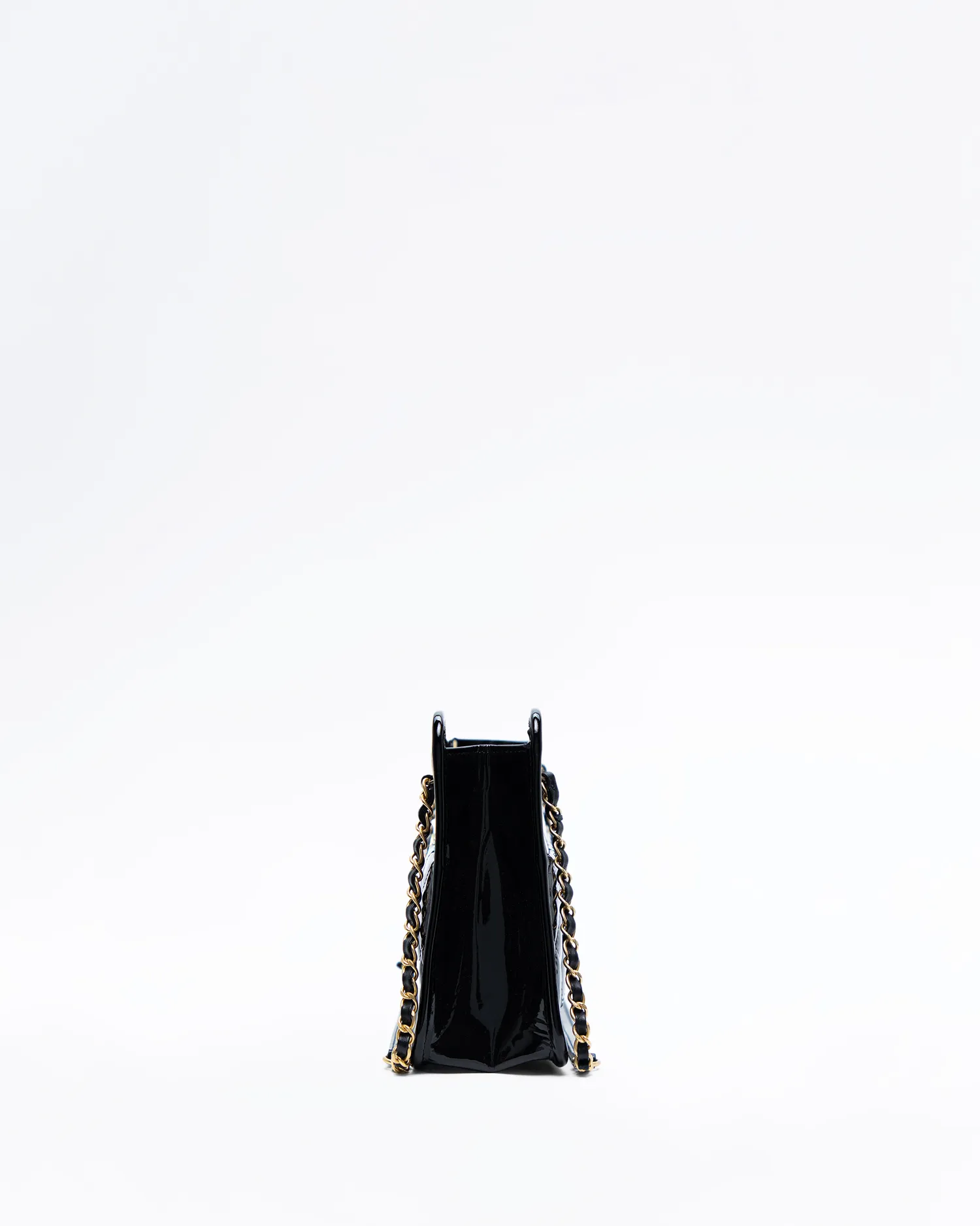 Patent Graphic Catch Shoulder Bag