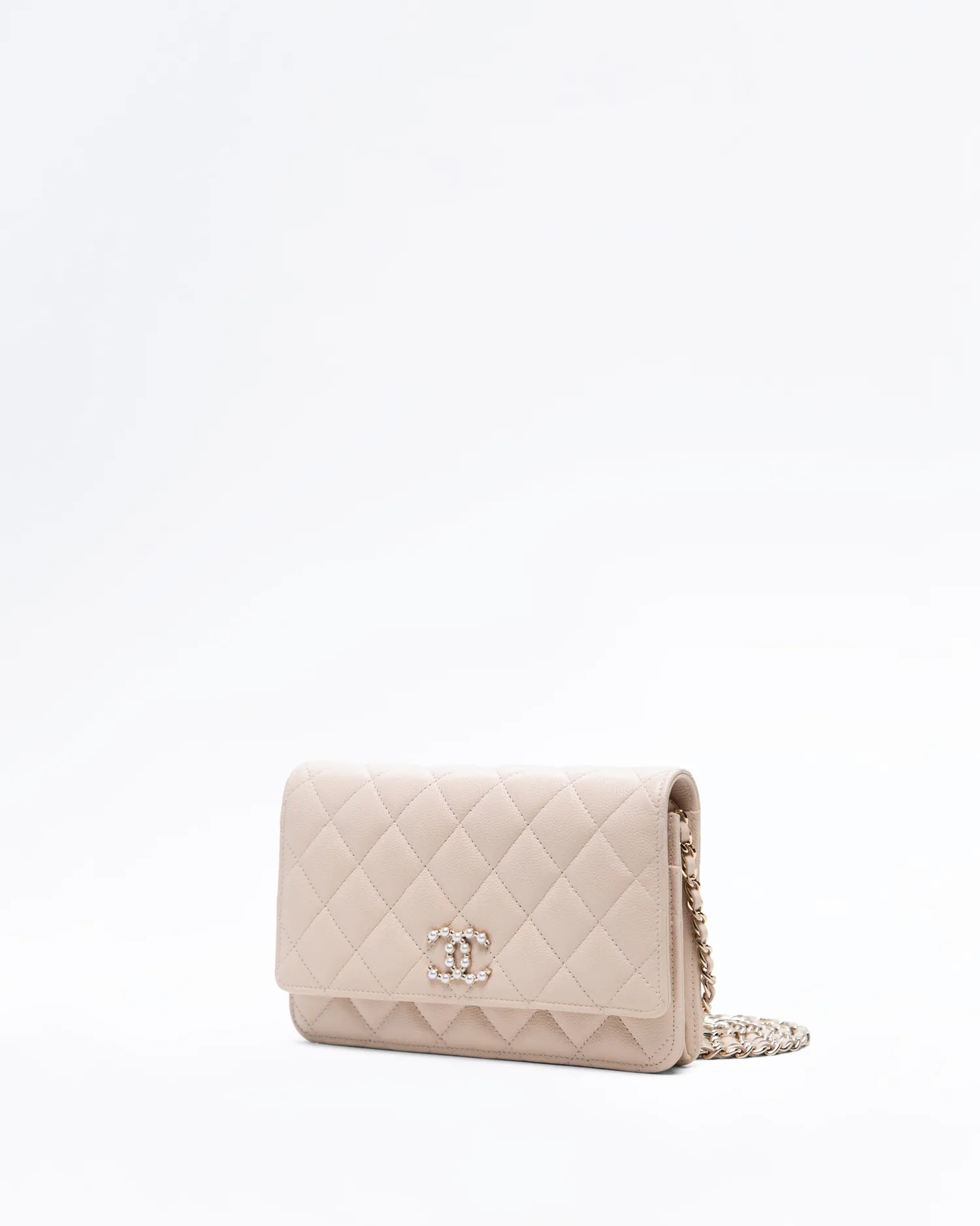 Caviar Pearl CC Wallet on a Chain
