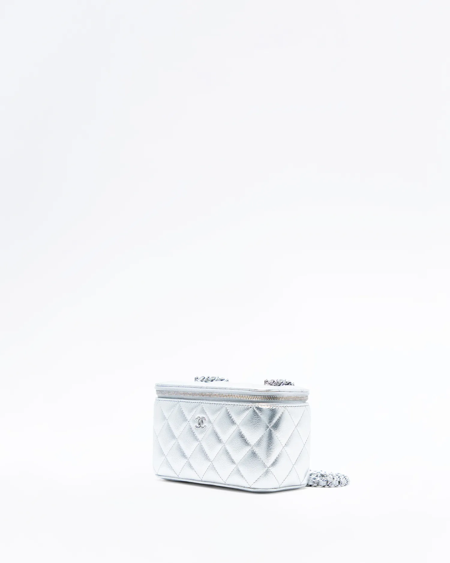 Caviar Classic Vanity with Chain