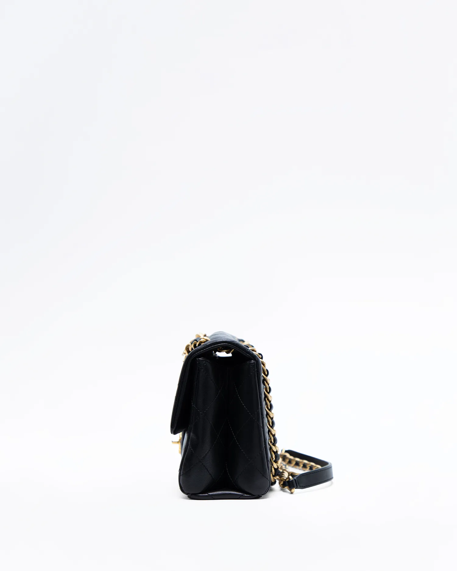 Lambskin Logo Touch Chain Classic Flap Bag
