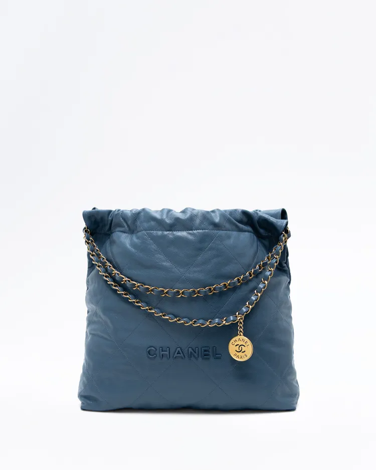 Chanel 22 Handbag