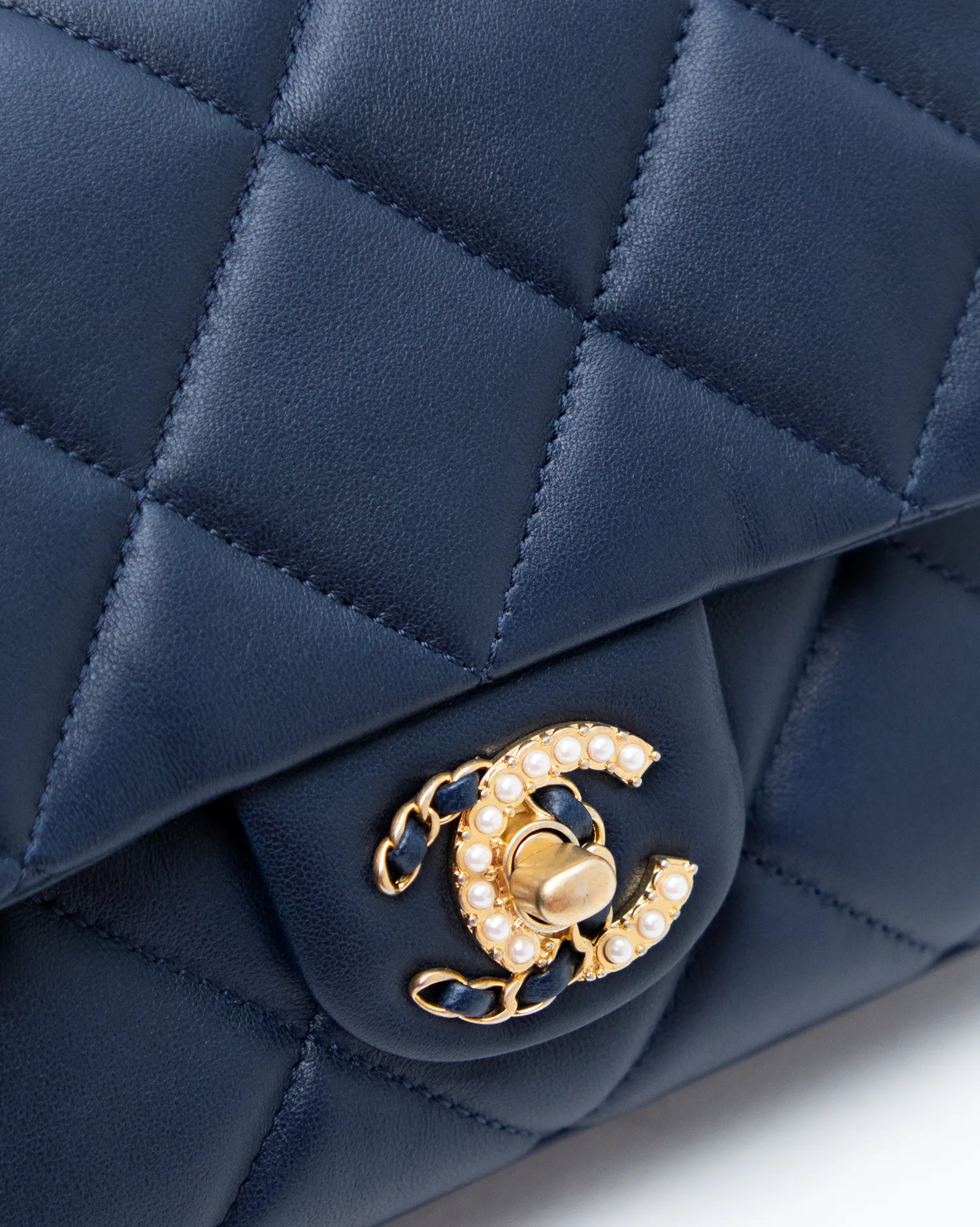 Lambskin Crush On Chains Small Flap Bag