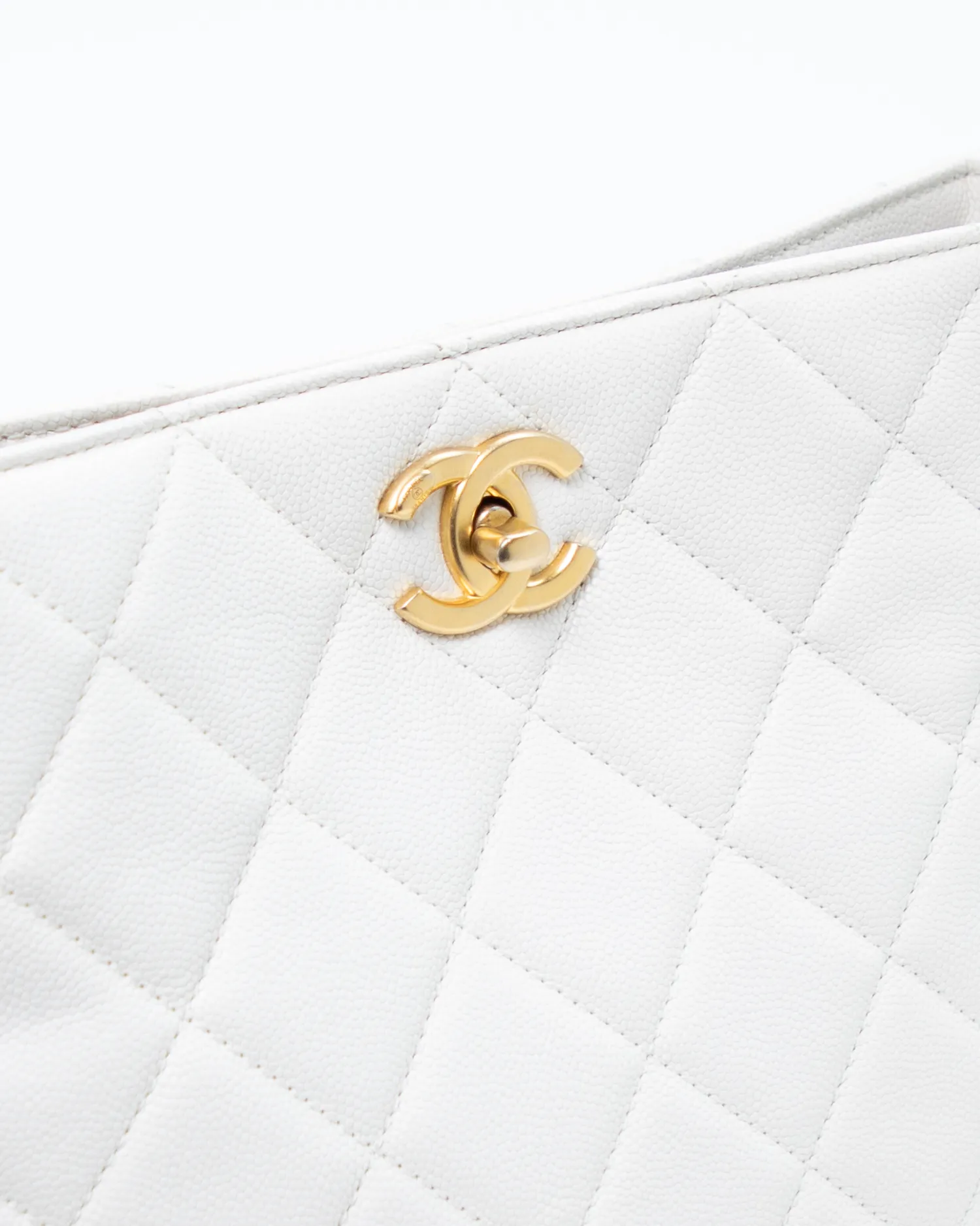 Caviar Twist Your Buttons Hobo Bag