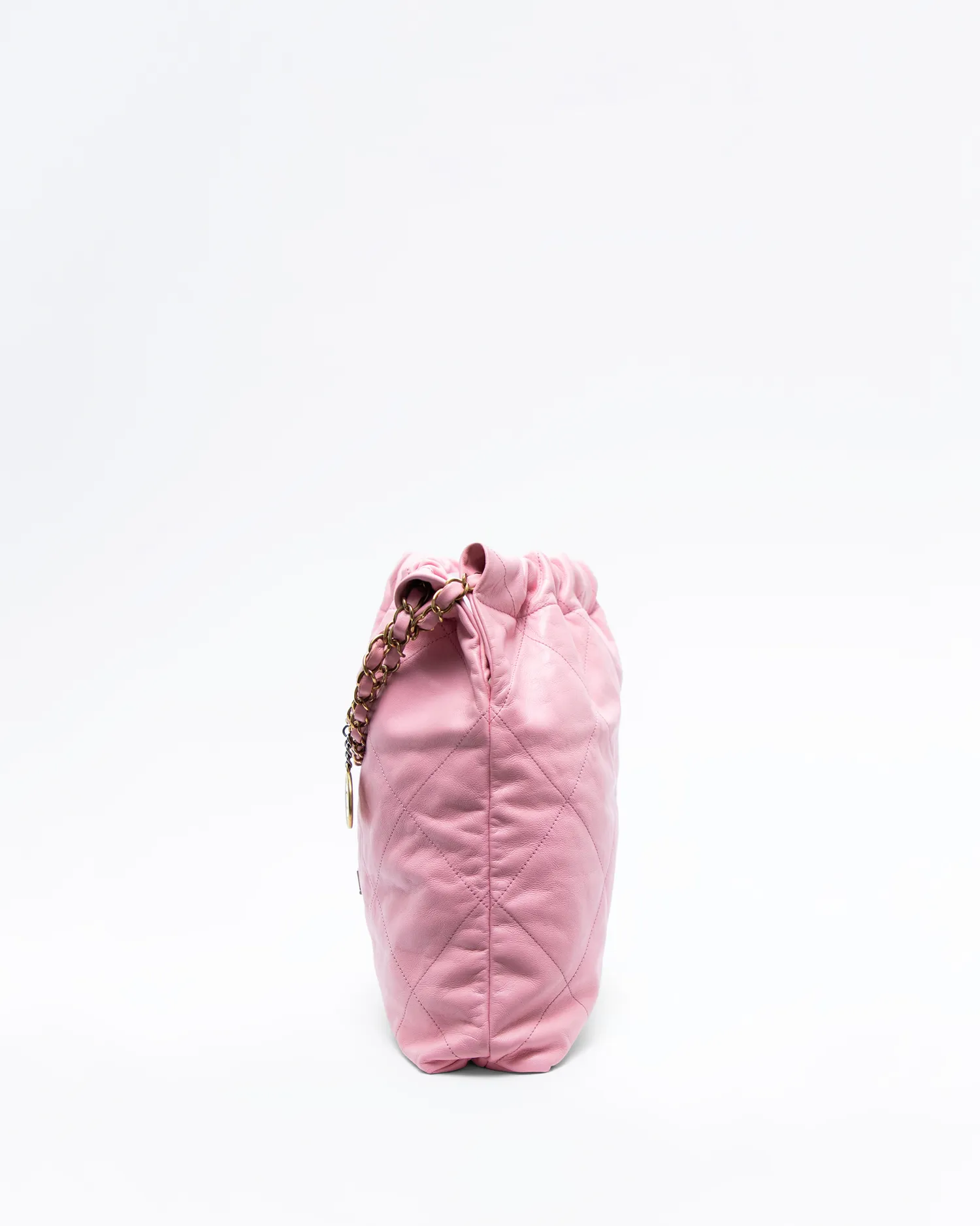 Chanel 22 Handbag