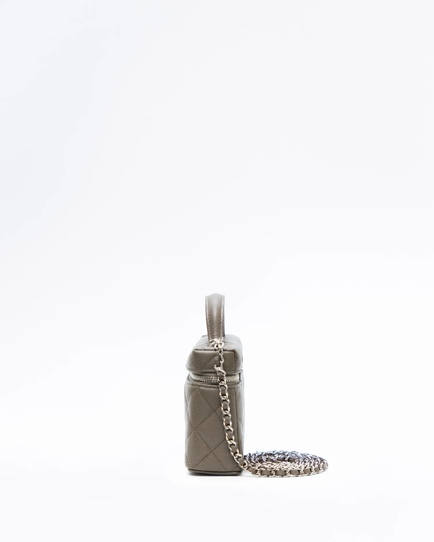 Caviar Slim Vanity Case with Chain