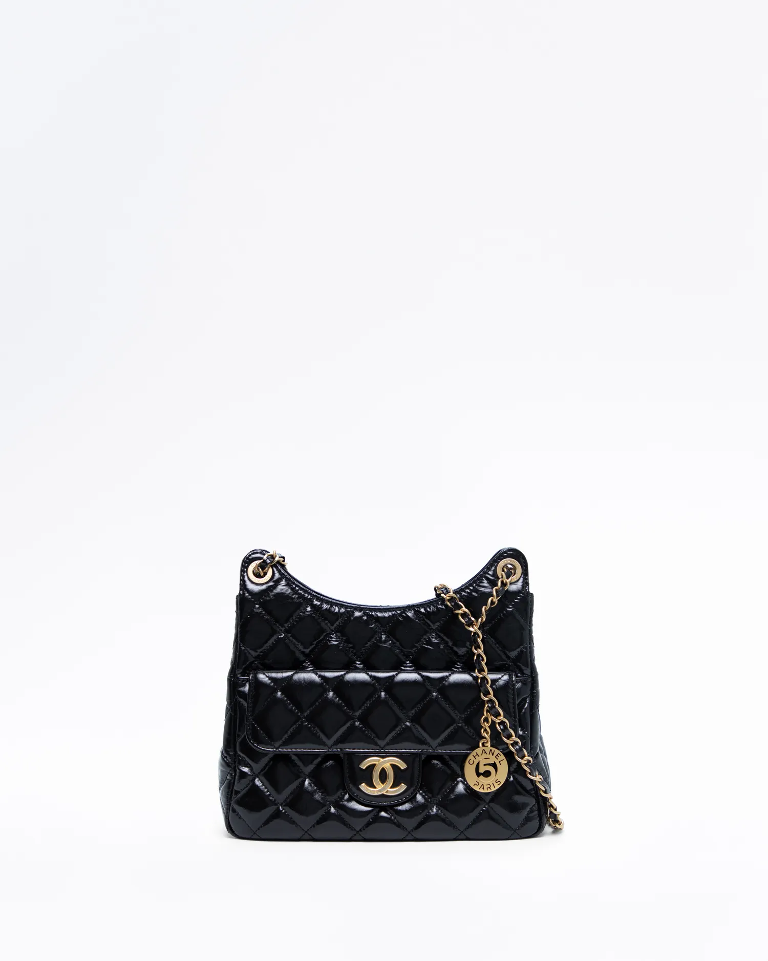 Wavy CC Medium Hobo Bag