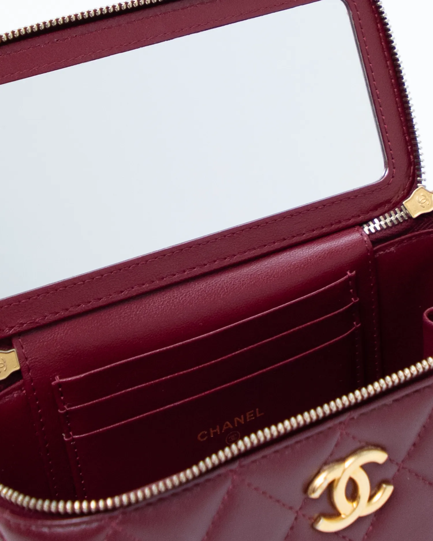 Lambskin Sweet Camellia Vanity Case with Chain