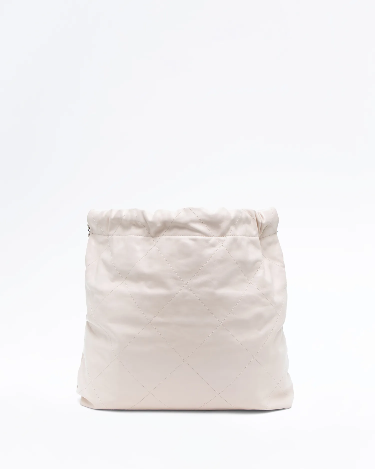 Chanel 22 Handbag