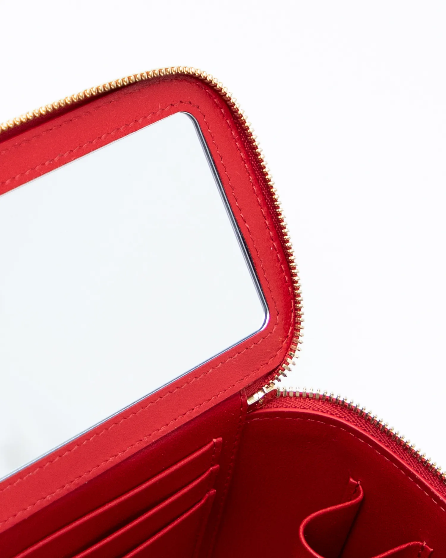 Croc-Embossed Top Handle Vanity With Chain