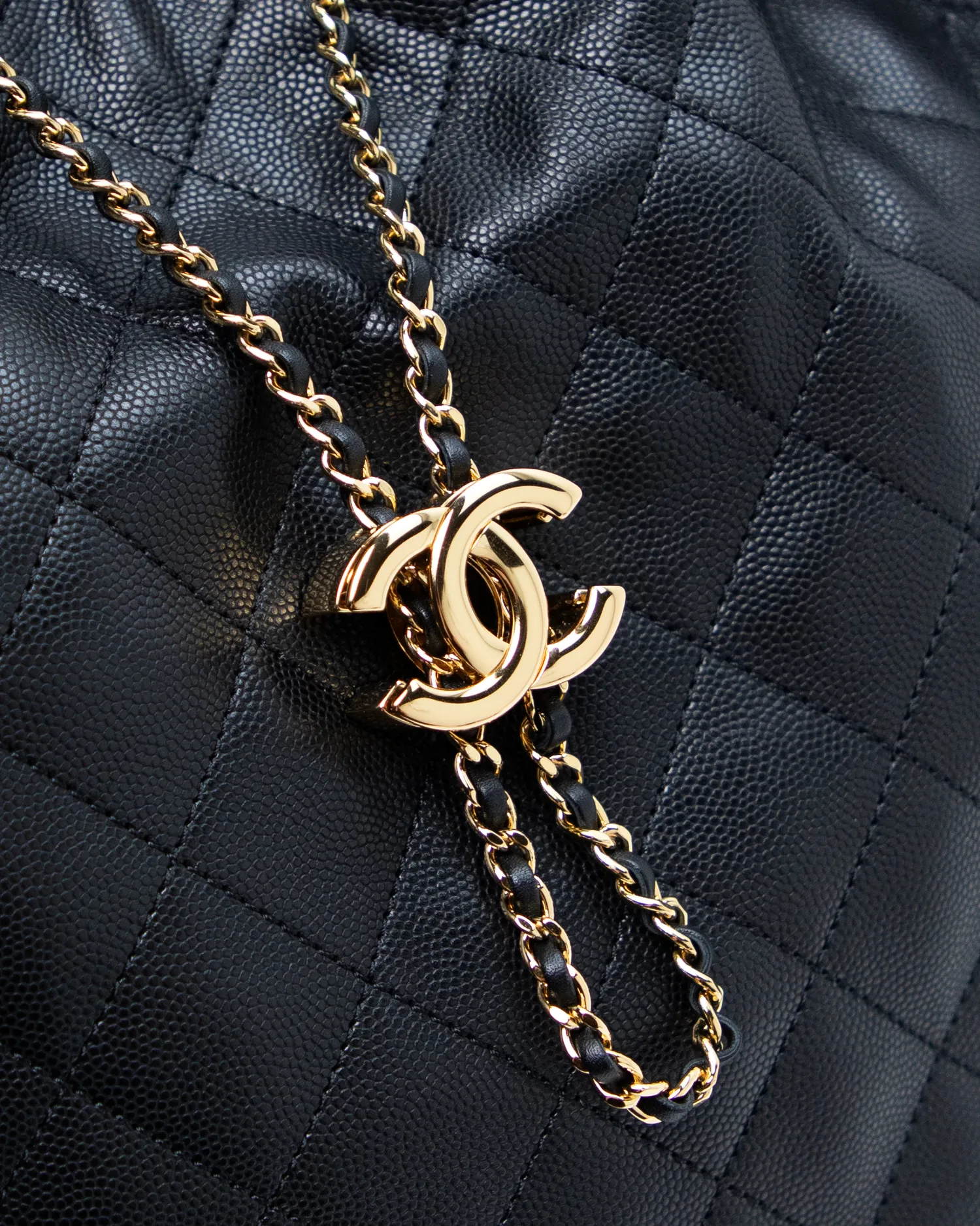Chanel 25 Medium Handbag