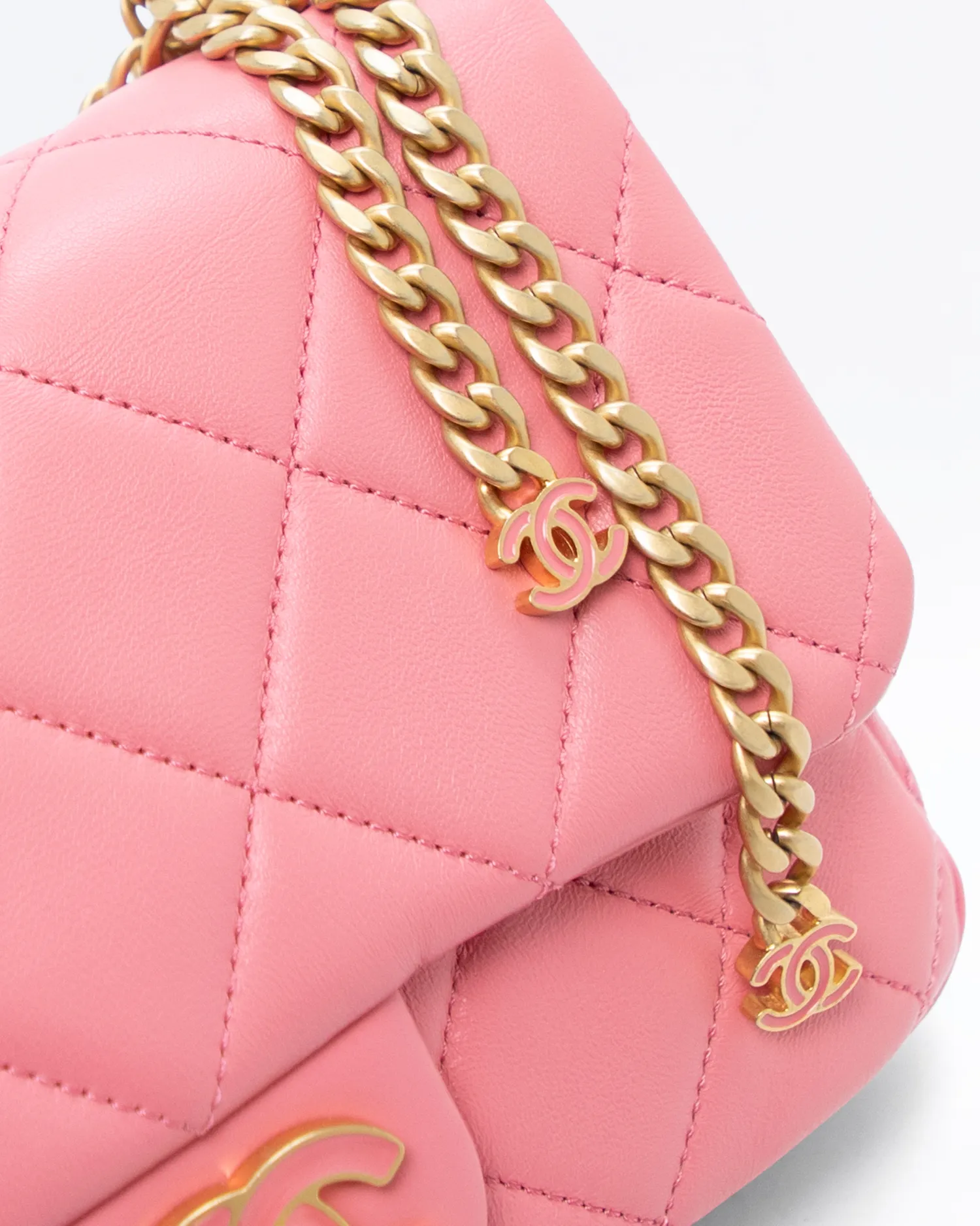 Lambskin Pending CC Small Flap Bag