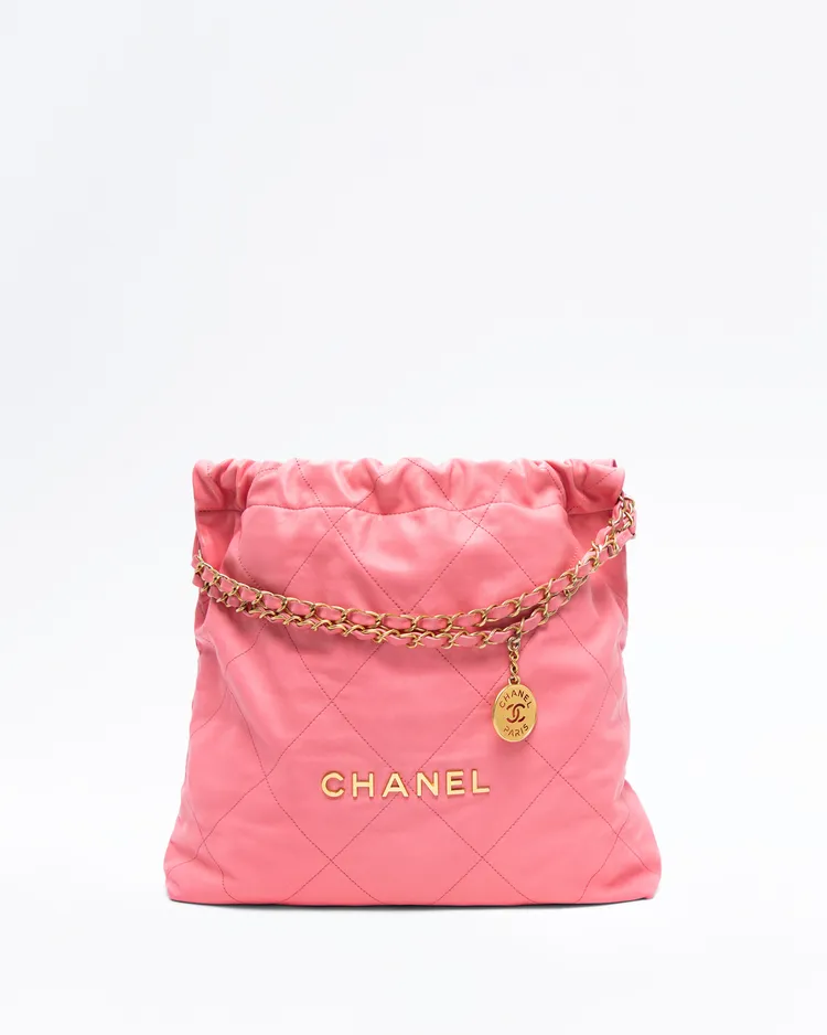Chanel 22 Handbag