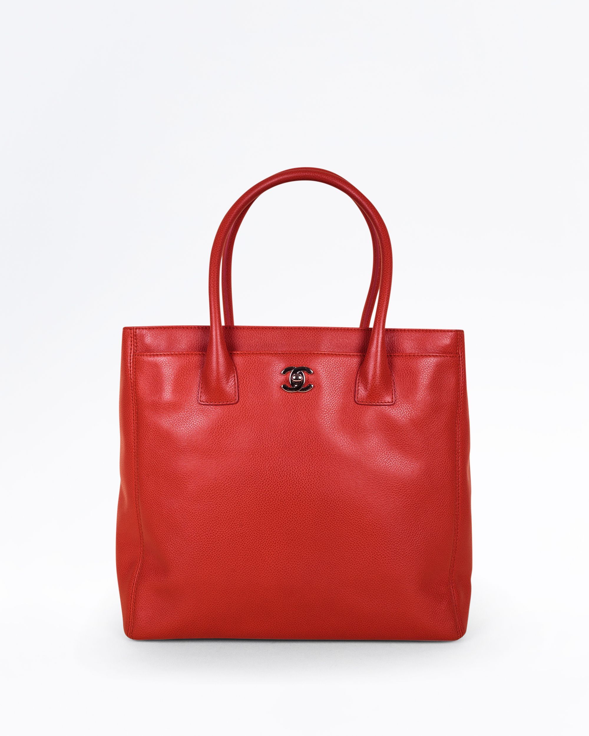Chanel Tall Cerf Executive Tote | Vivrelle