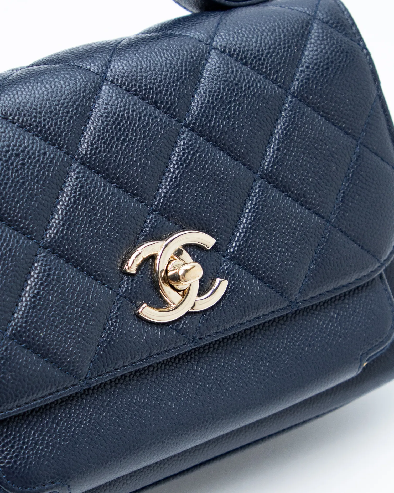 Caviar Business Affinity Small Flap Bag