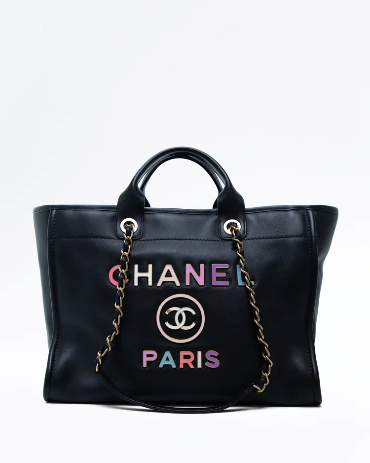 Enamel Logo Leather Medium Deauville Tote