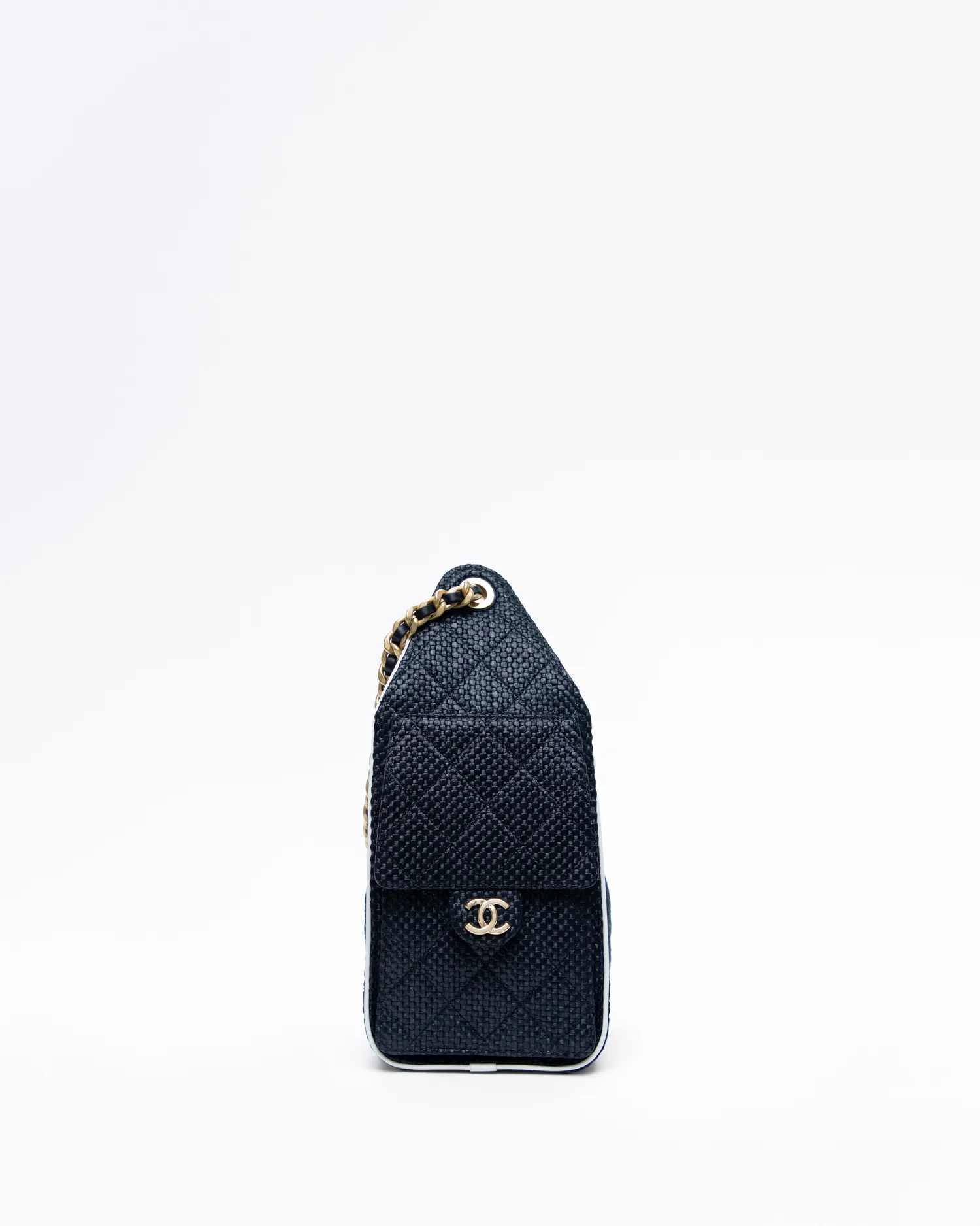 Raffia Chanel 25 Small Handbag