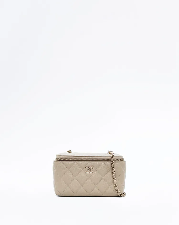 Caviar Quilted CC Chain Vanity with Chain