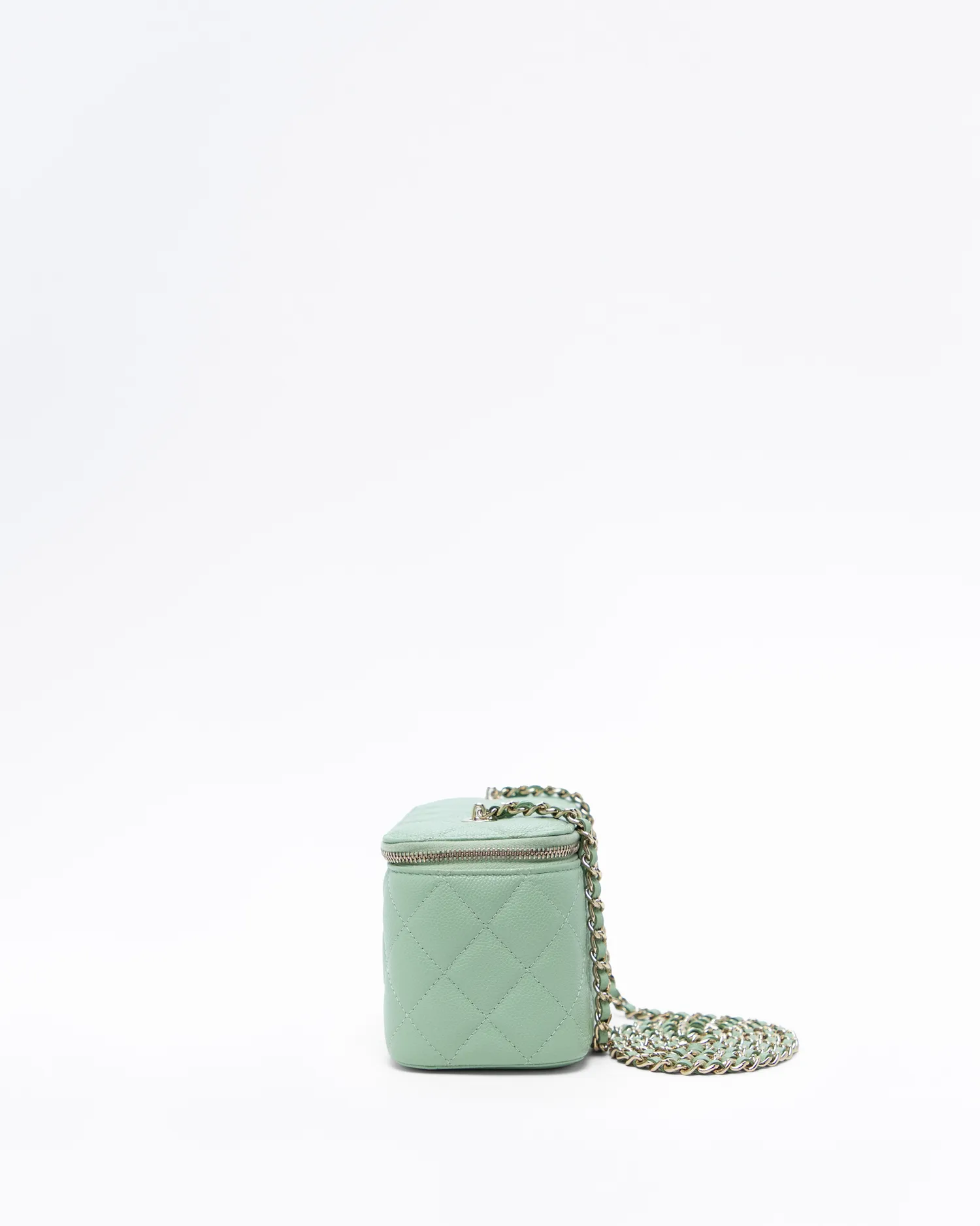 Caviar Classic Vanity with Chain