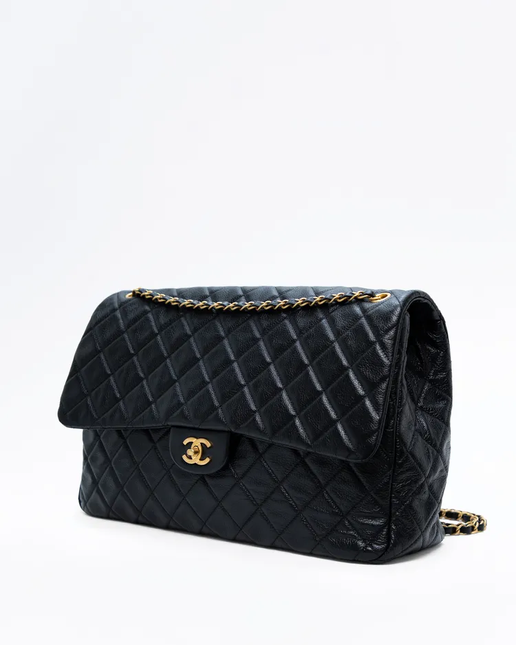 Alternate view angle of Quilted XXXL Travel Flap Bag