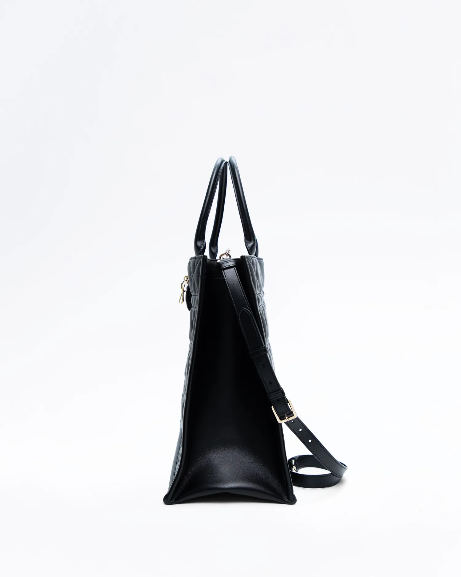 Macrocannage Medium Book Tote