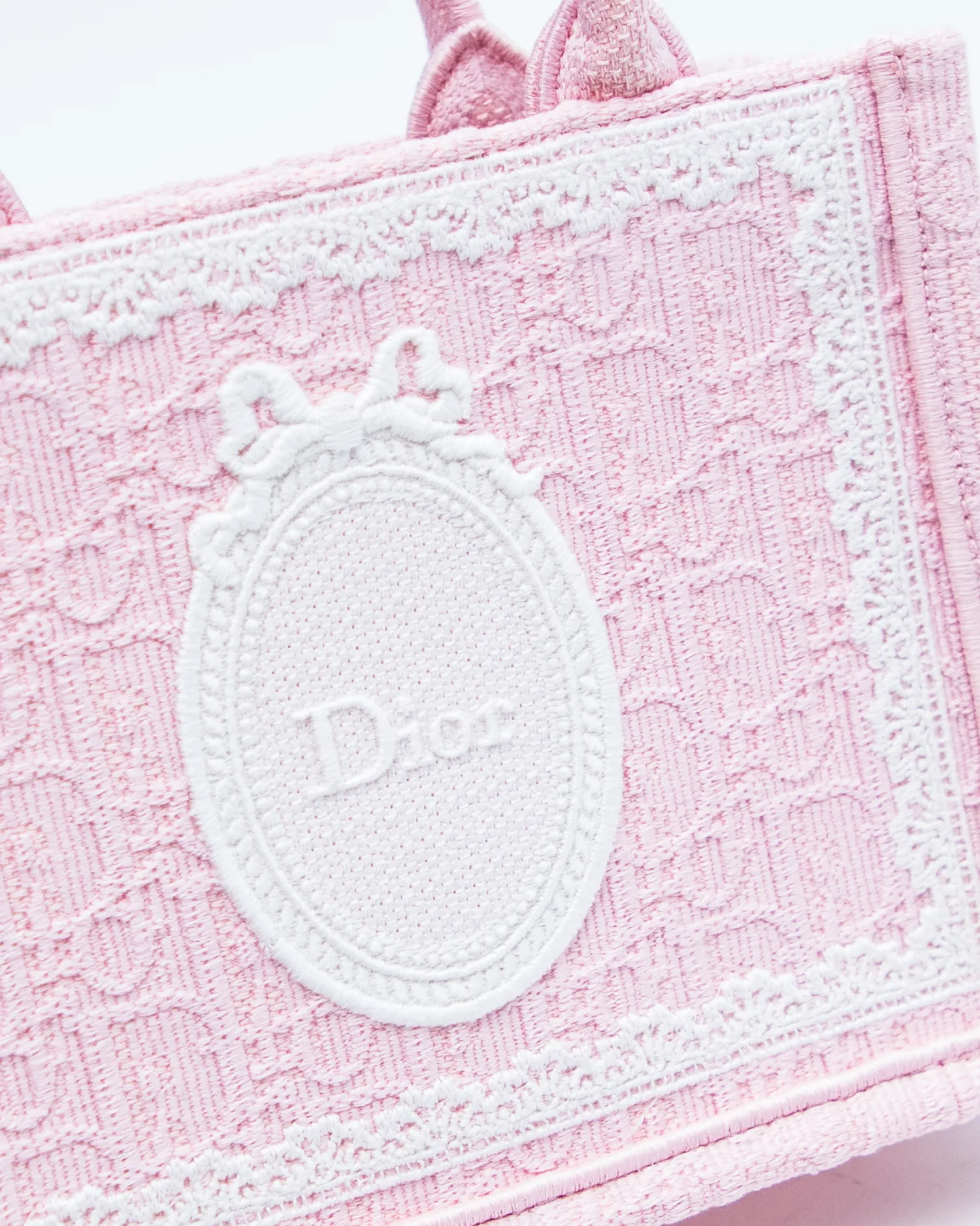 Dioramour Mini Book Tote with Strap