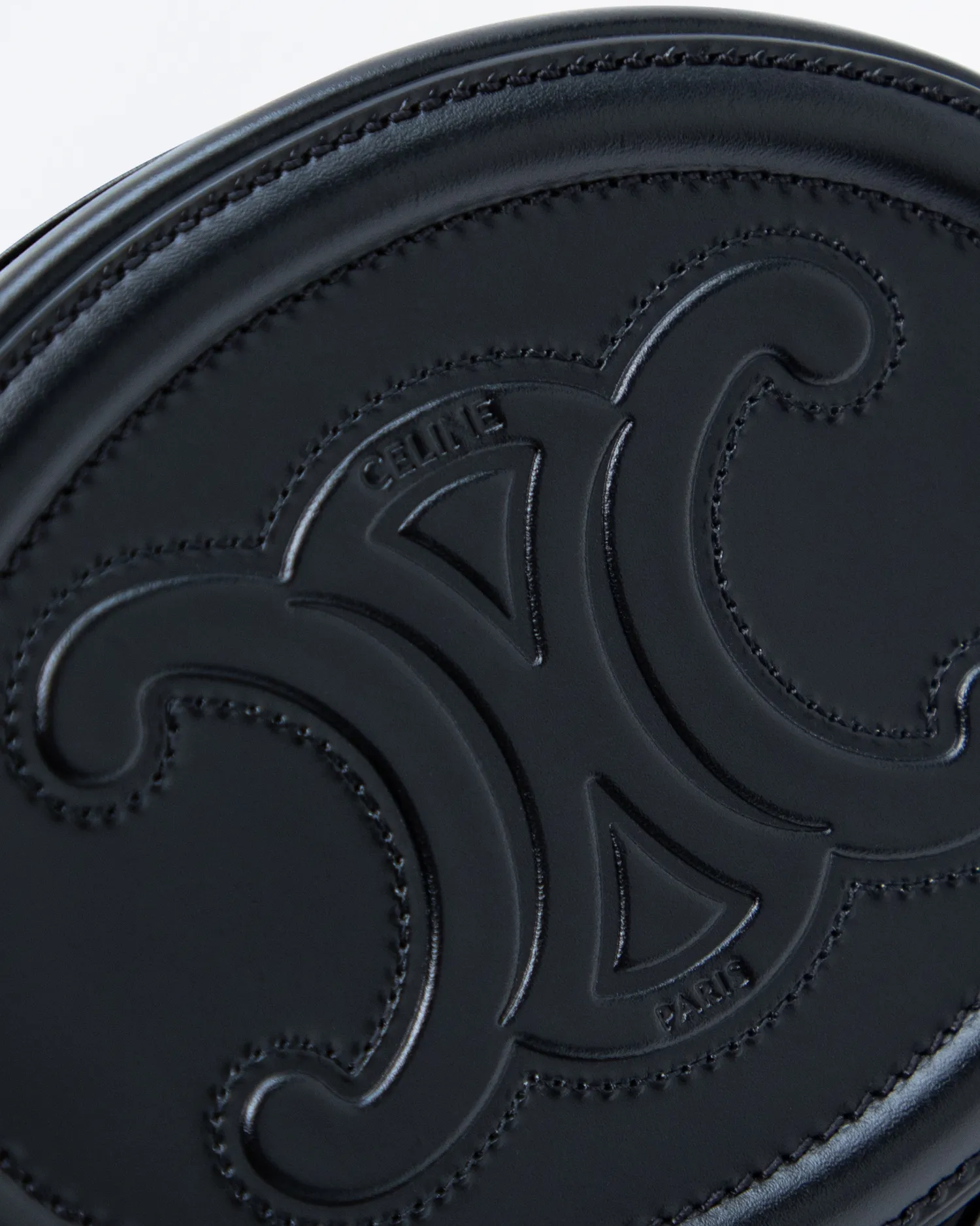 Cuir Triomphe Small Oval Bag