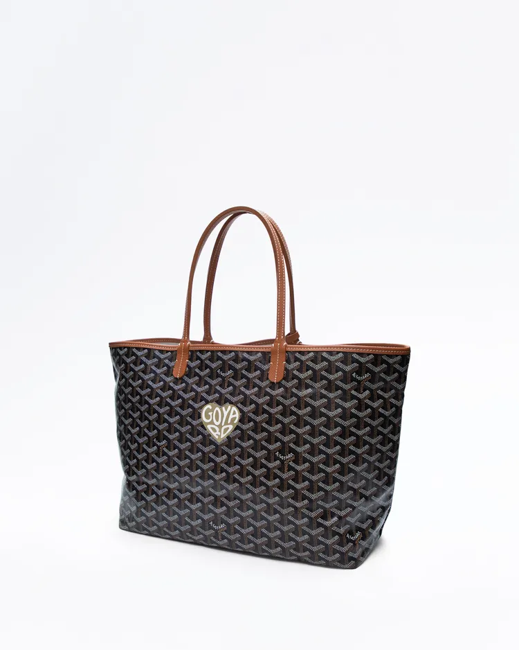 Alternate view angle of Coeur Saint Louis PM Bag