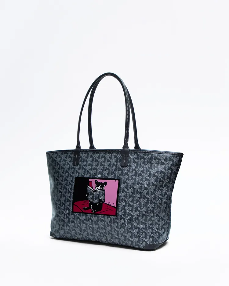 Alternate view angle of Hulot Dans Le Train Goyardine Artois PM Bag