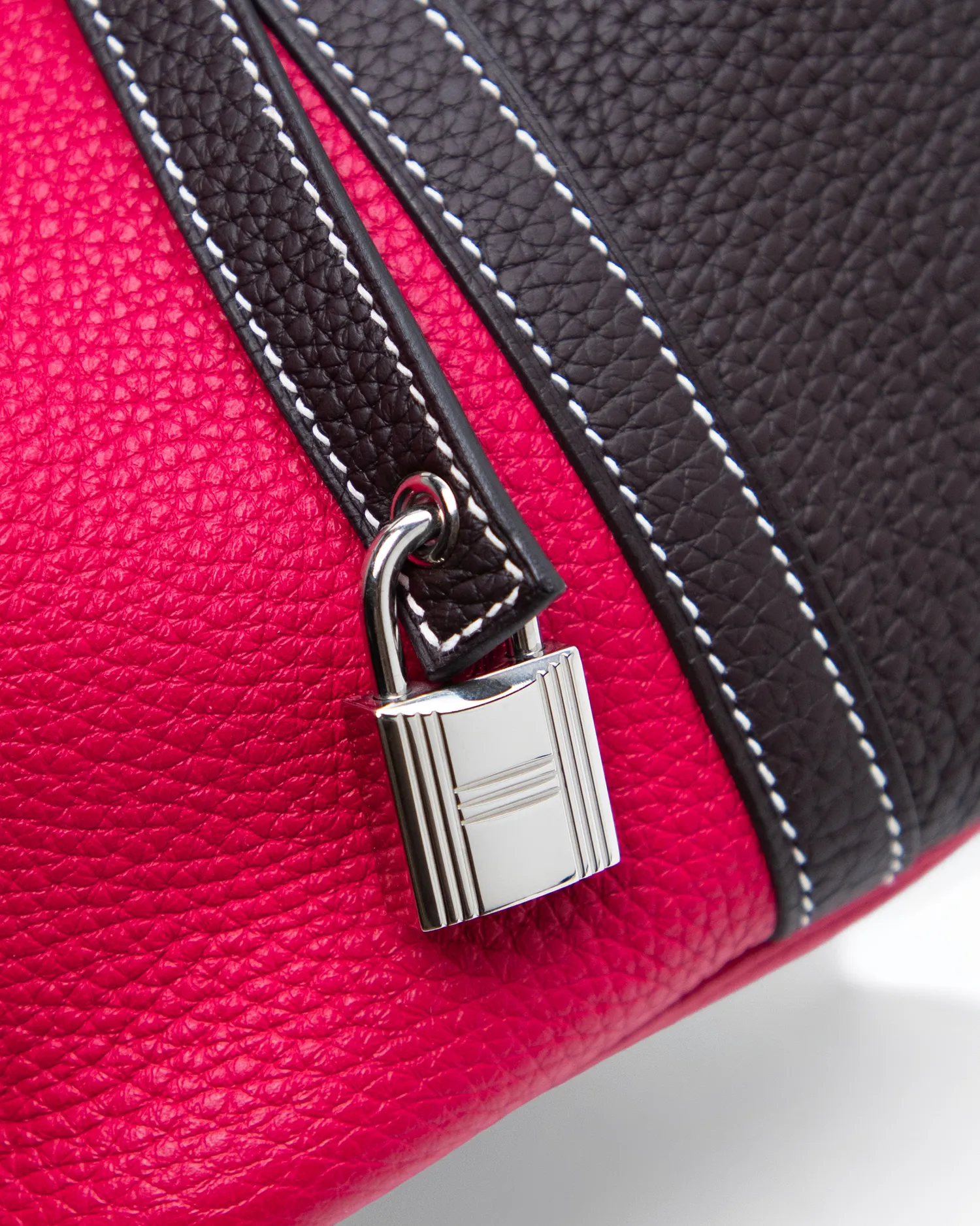Picotin Lock 22 Casaque Bag