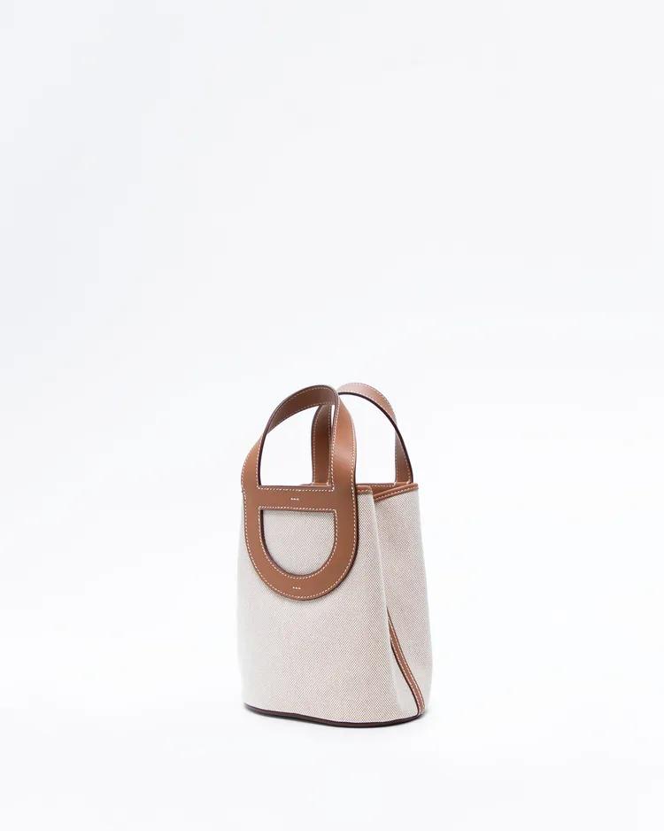 Alternate view angle of Canvas In-The-Loop 18