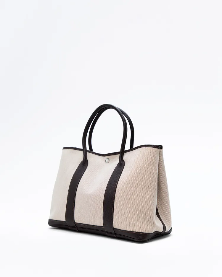 Alternate view angle of Garden Party 36 PM Tote