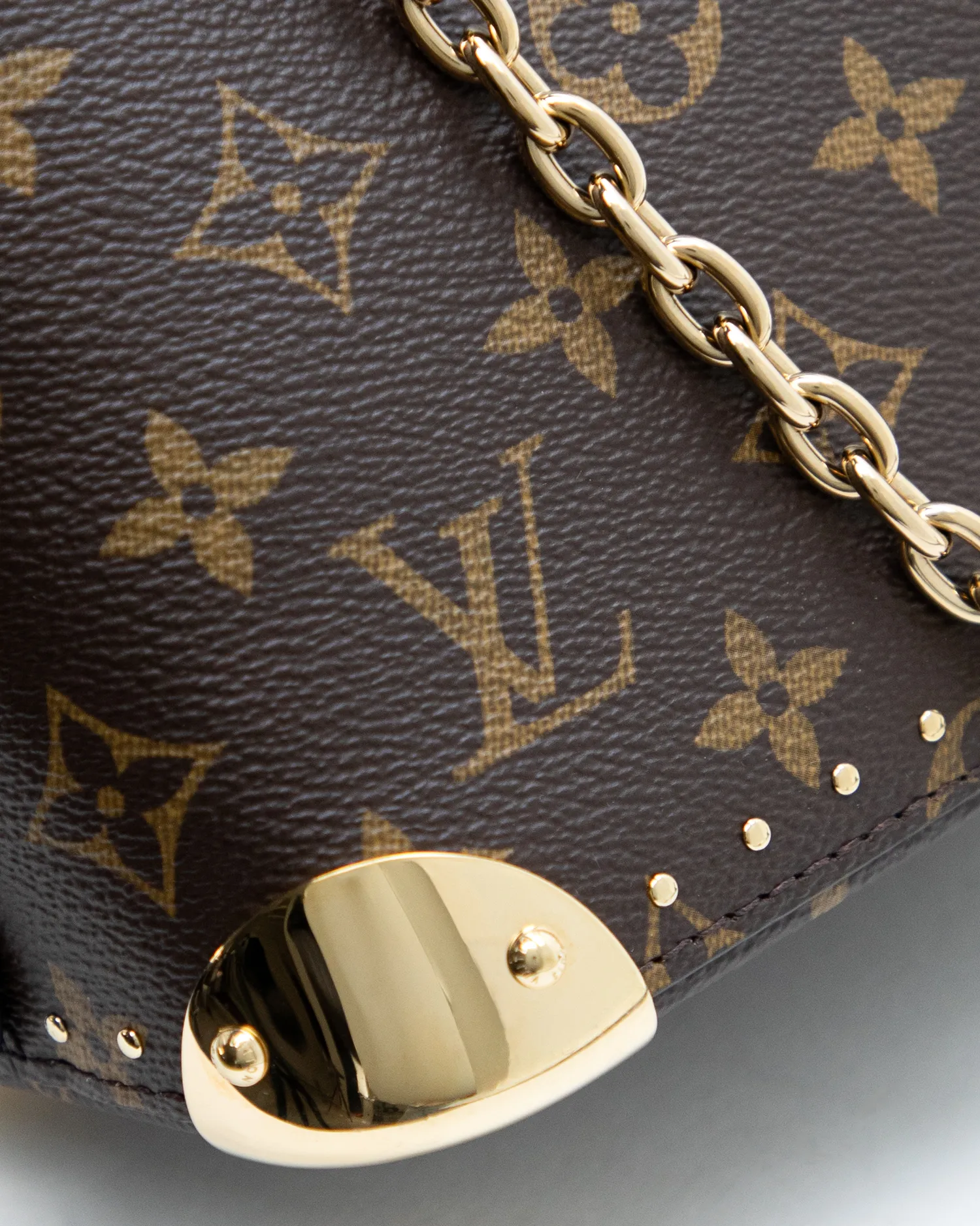 Monogram Alma Trunk BB