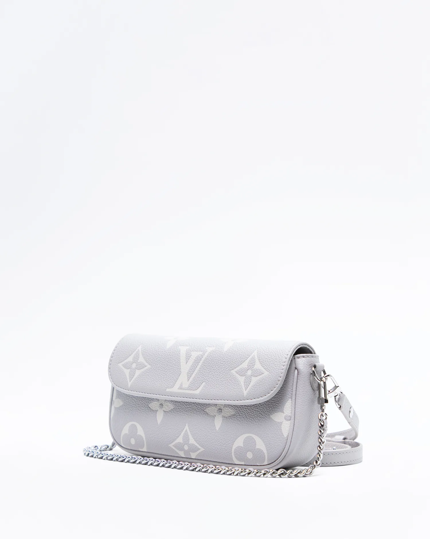 Monogram Empreinte Ivy Wallet on a Chain