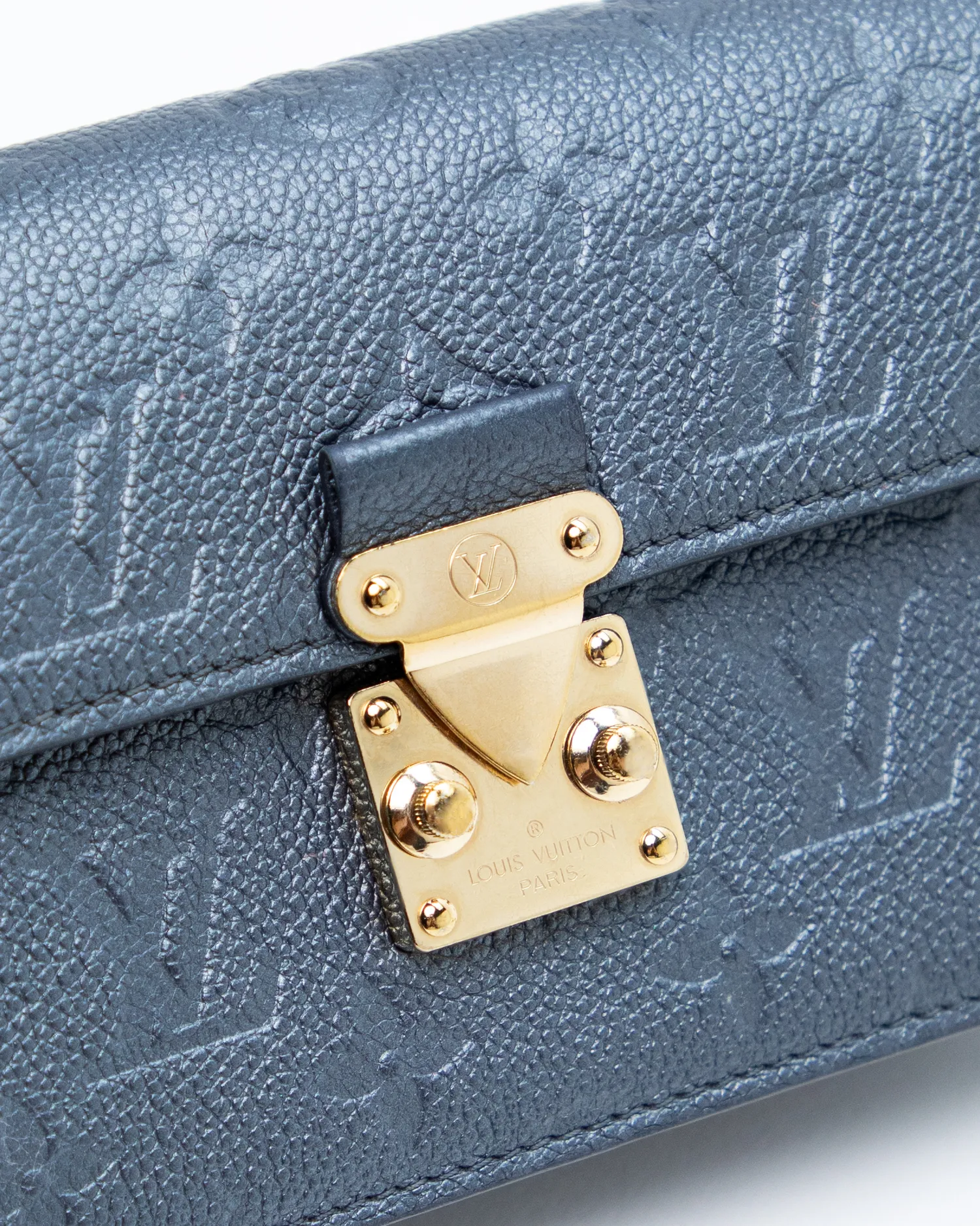 Monogram Empreinte Metis Wallet on Chain