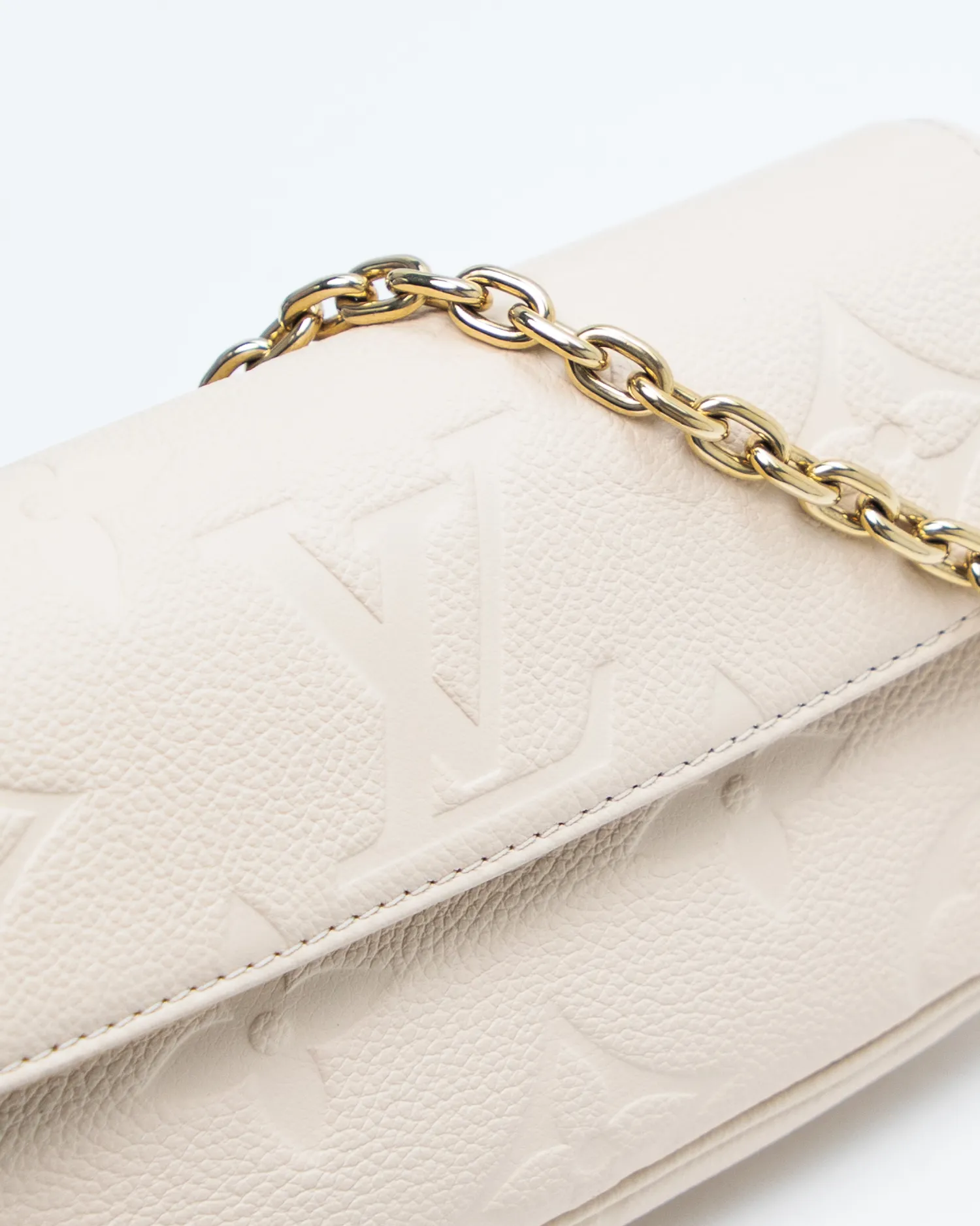 Monogram Empreinte Ivy Wallet on a Chain