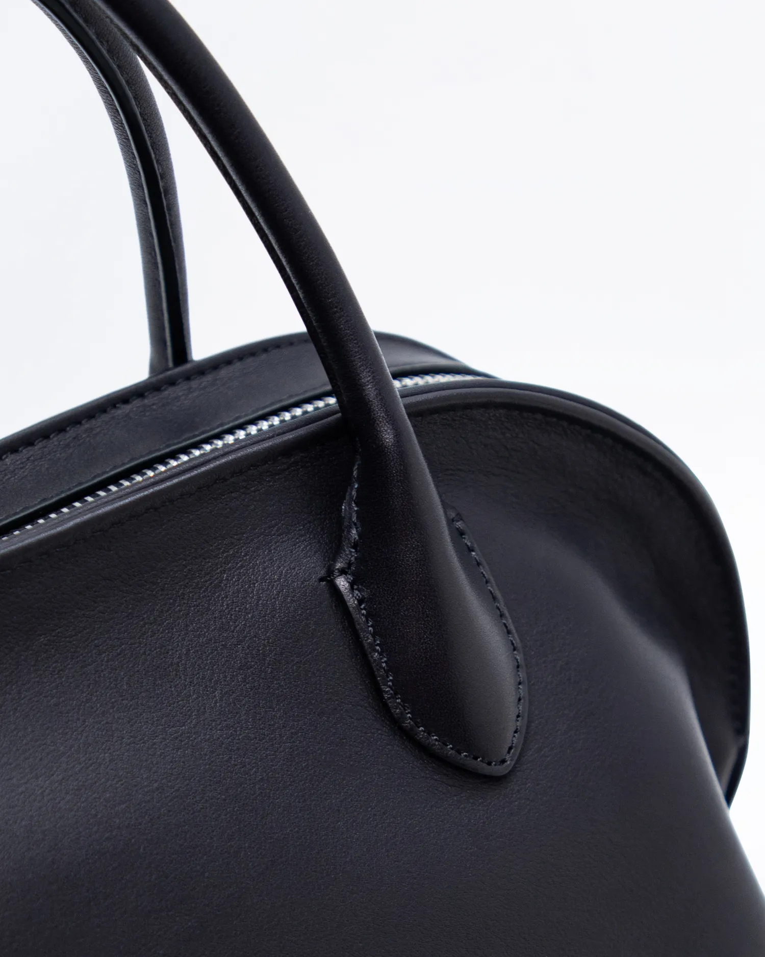 Agnes 12 Bag