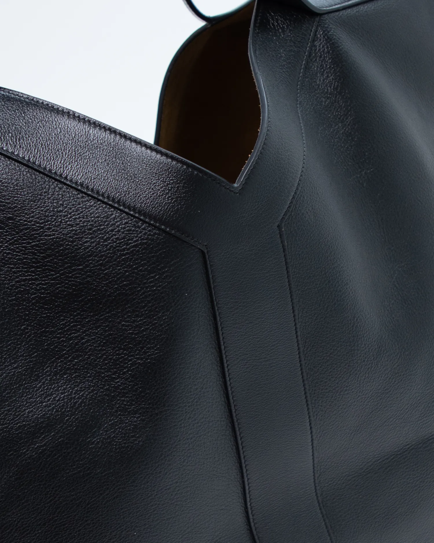 Leather Maxi Y Tote