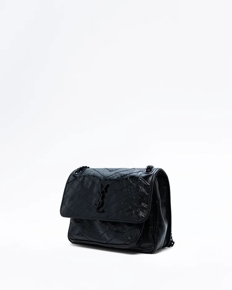 Alternate view angle of Medium Niki Bag