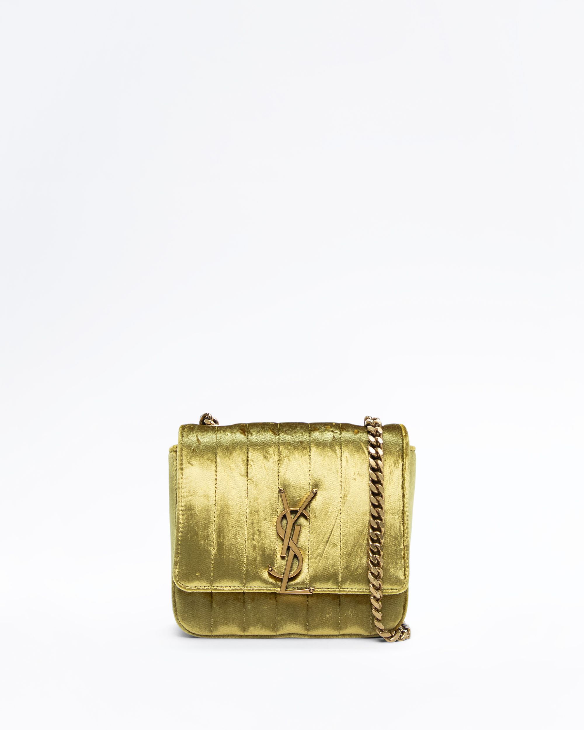 Saint Laurent Velour Small Vicky Chain Bag | Vivrelle