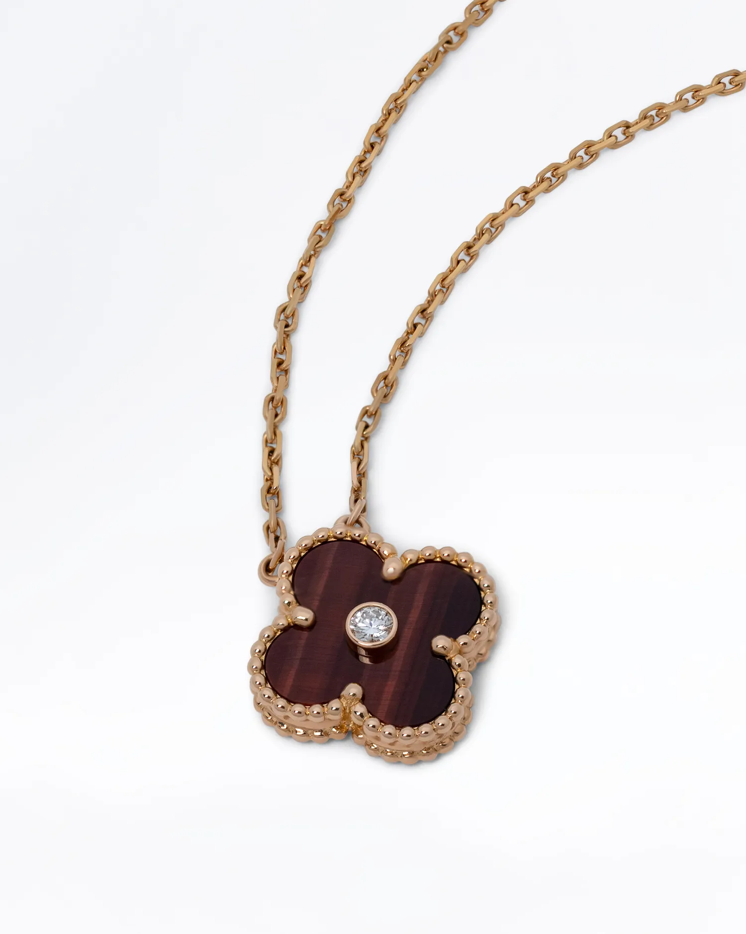 Single Motif Vintage Alhambra Holiday Necklace
